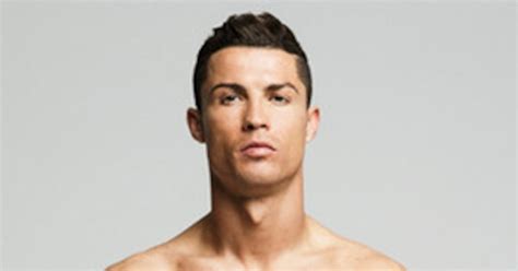 Cristiano Ronaldo Naked: Footballer Poses Nude For